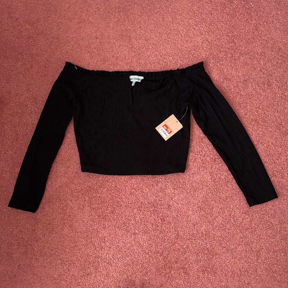 Almost famous over the shoulder crop top